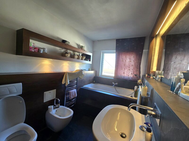 Stefan Cel Mare nr. 16, vanzare apartament, 65 mpu, bloc 1984