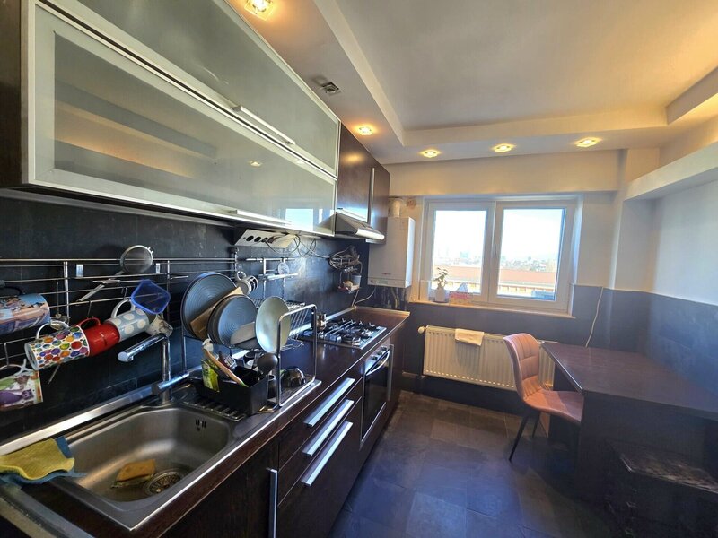 Stefan Cel Mare nr. 16, vanzare apartament, 65 mpu, bloc 1984