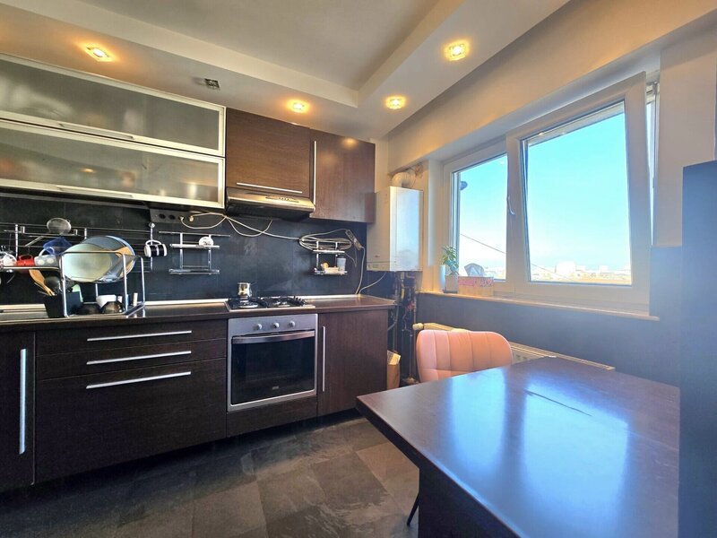 Stefan Cel Mare nr. 16, vanzare apartament, 65 mpu, bloc 1984